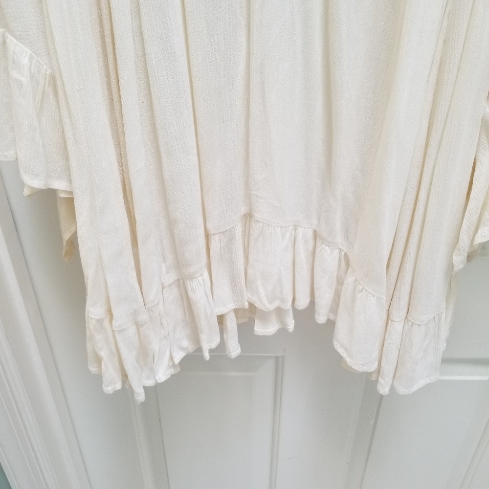 Gorgeous BOHO tunic- new w.tags - Picture 3 of 5